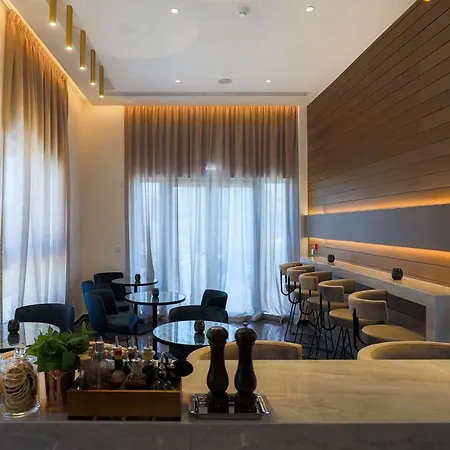 Quality Lodge, Bw Premier Collection 4* Larnaca