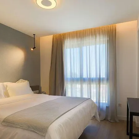 Quality Lodge, Bw Premier Collection ホテル 4*